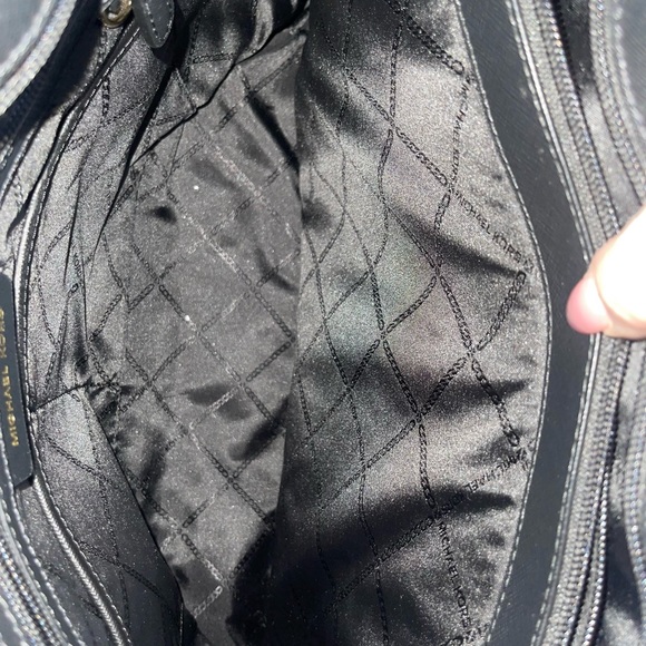 Michael Kors Large Tote - Picture 6 of 6